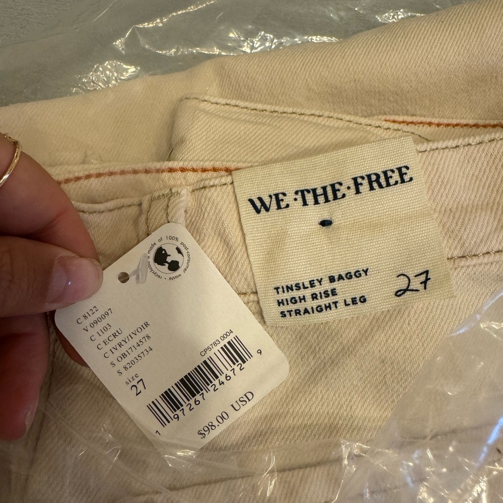 We The Free High Rise White Jeans - Picture 7 of 7